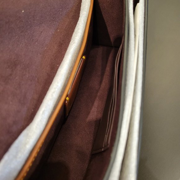 Coach Beat Crossbody Clutch - Picture 15 of 16